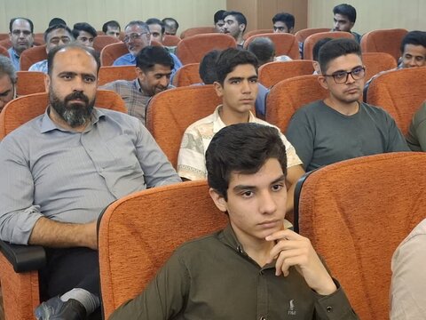 تصاویر/ همایش فعالان فضای مجازی شهرستان آران وبیدگل