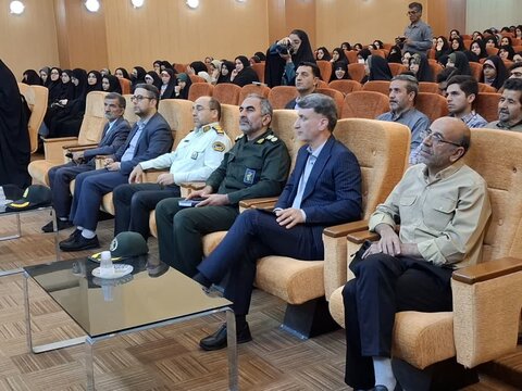 تصاویر/ همایش فعالان فضای مجازی شهرستان آران وبیدگل