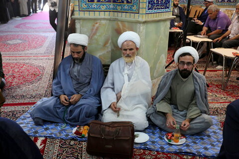 تصاویر / مراسم بزرگداشت حجت الاسلام نقده دوزان در حسینیه بنی فاطمه اصفهان