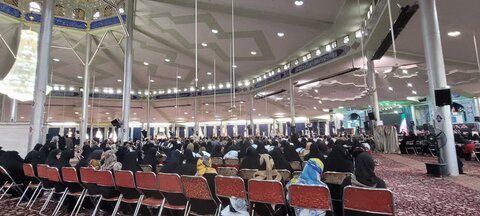 تصاویر/حضور طلاب موسسه آموزش عالی ریحانة النبی (ی)اراک در مراسم سالگرد شهدای خدمت