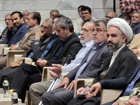 تصاویر / مراسم اولین سالگرد شهدای خدمت در ناحیه مقاومت بسیج کاشان