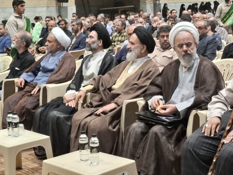 تصاویر / مراسم اولین سالگرد شهدای خدمت در ناحیه مقاومت بسیج کاشان