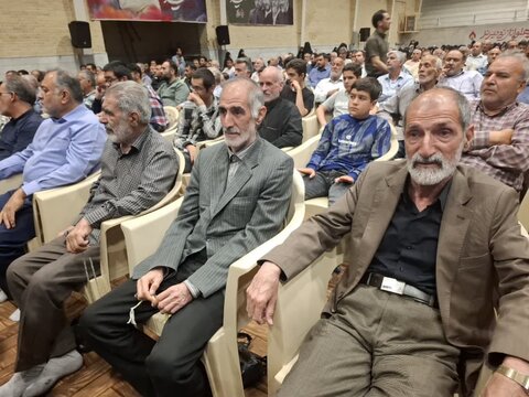 تصاویر / مراسم اولین سالگرد شهدای خدمت در ناحیه مقاومت بسیج کاشان