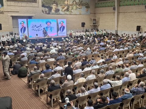 تصاویر / مراسم اولین سالگرد شهدای خدمت در ناحیه مقاومت بسیج کاشان