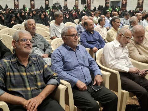 تصاویر / مراسم اولین سالگرد شهدای خدمت در ناحیه مقاومت بسیج کاشان