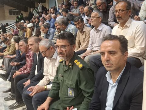 تصاویر / مراسم اولین سالگرد شهدای خدمت در ناحیه مقاومت بسیج کاشان