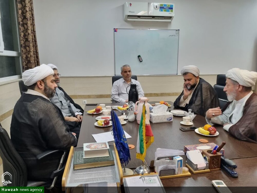 بازدید مدیر حوزه‌های علمیه خواهران کشور از حوزه علمیه خواهران خوزستان + عکس