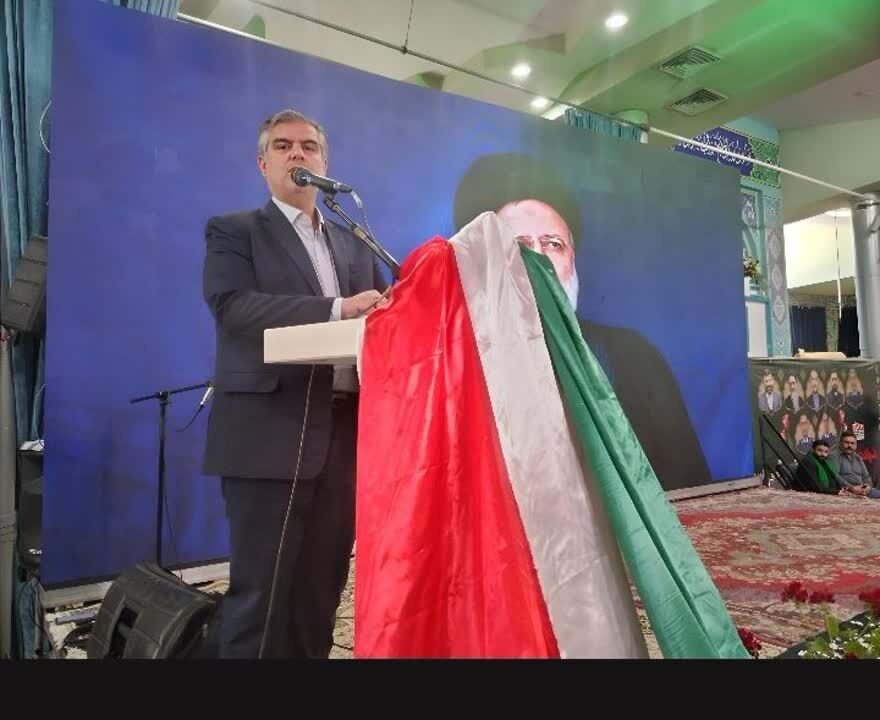 راه شهید رئیسی در خدمت بی‌منت به مردم ادامه دارد