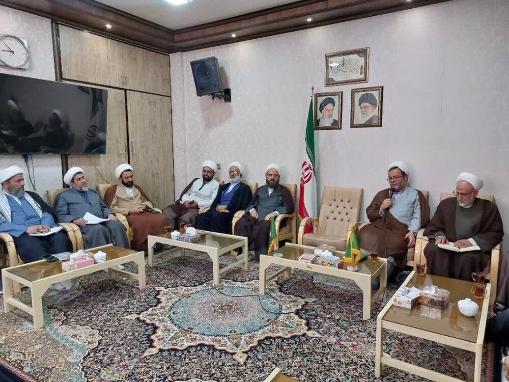 نشست‌های آموزشی حقوقی و قضایی در مدارس علمیه کاشان برگزار می‌شود