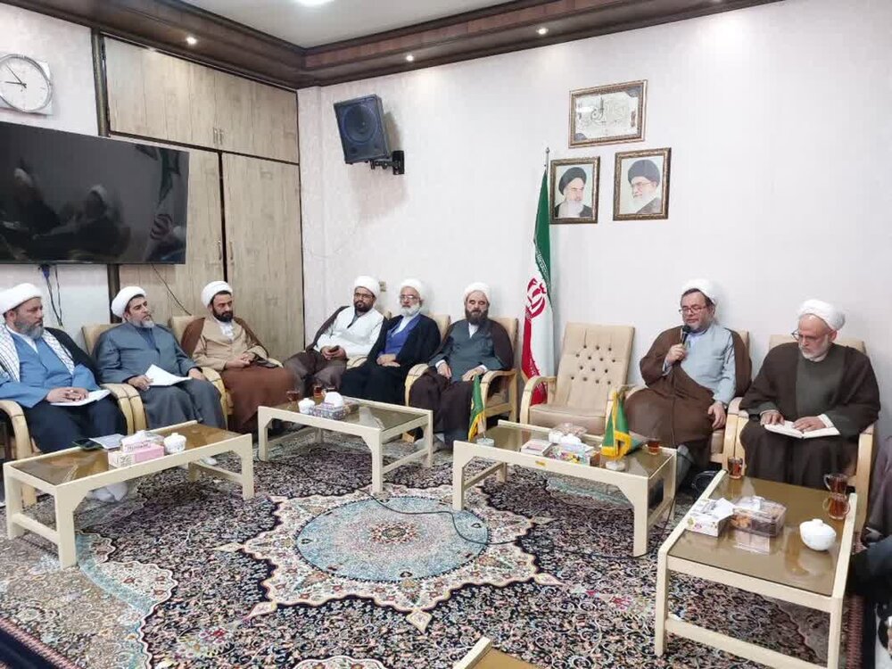 نشست‌های آموزشی حقوقی و قضایی در مدارس علمیه کاشان برگزار می‌شود