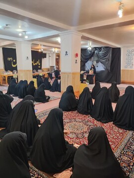 تصاویر/ مراسم بزرگداشت شهید رئیسی در مدرسه علمیه الزهرا (س) خوی