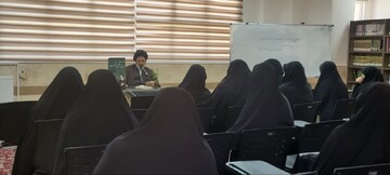 شهید رئیسی اسوه مقاومت و ولایتمداری بود