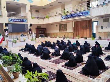 در حوزه علمیه اولویت با تهذیب و تربیت نفس است+عکس