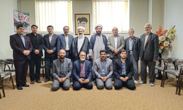 تصاویر/ دیدار اعضای جدید کانون مداحان با امام جمعه شهرستان اهر