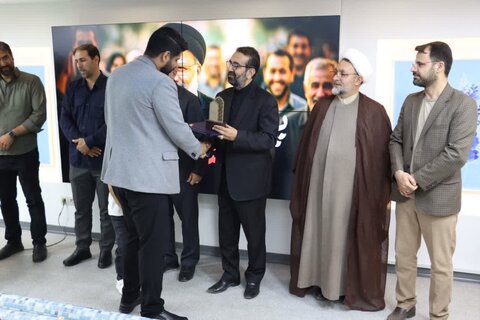 تصاویر/محفل ملی شعرخوانی پرواز اردیبهشت در اراک