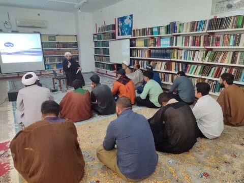 جلسه تحلیل مسائل سیاسی