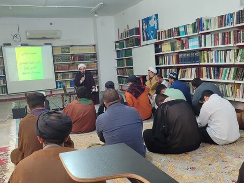 جلسه تحلیل مسائل سیاسی