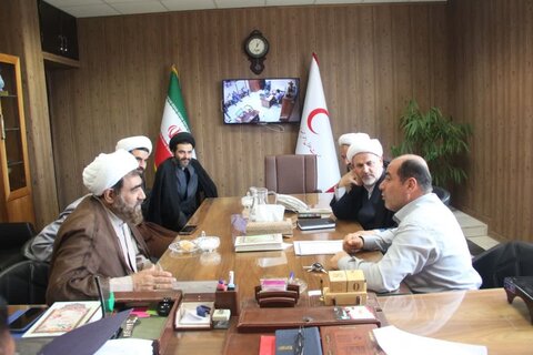 تصاویر / دیدار مدیر ومعاونین مرکز مدیریت حوزه علمیه قزوین با مدیر عامل جمعیت هلال احمر قزوین