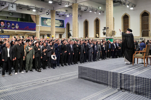 تصاویر/ مراسم بزرگداشت شهید رئیسی و شهدای خدمت با حضور رهبر معظم انقلاب