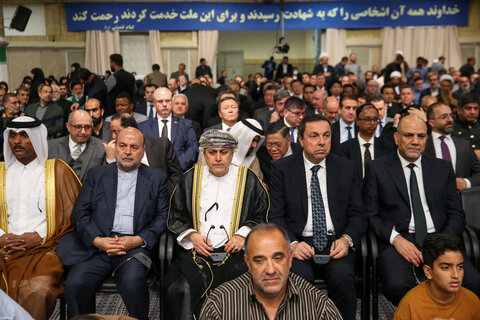 تصاویر/ مراسم بزرگداشت شهید رئیسی و شهدای خدمت با حضور رهبر معظم انقلاب