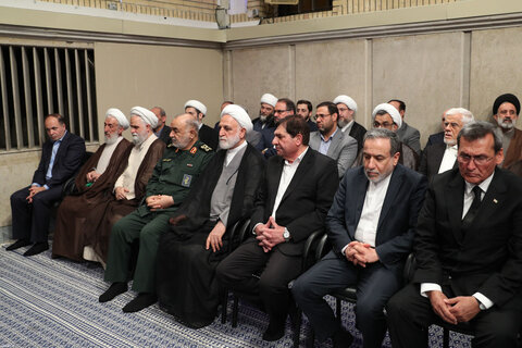 تصاویر/ مراسم بزرگداشت شهید رئیسی و شهدای خدمت با حضور رهبر معظم انقلاب