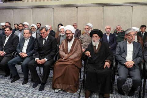 تصاویر/ مراسم بزرگداشت شهید رئیسی و شهدای خدمت با حضور رهبر معظم انقلاب