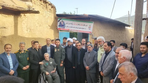 تصاویر / حضور مسئولان استان زنحان در منزل شهید خدمت سرهنگ دوم حاج بهروز قدیمی