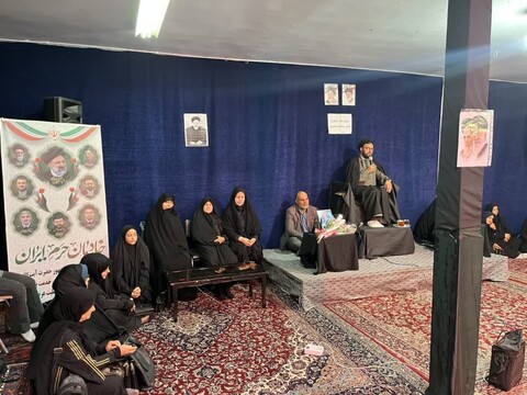 تصاویر/ برگزاری مراسم بزرگداشت شهدای خدمت در حسینیه پاسداران ابهر