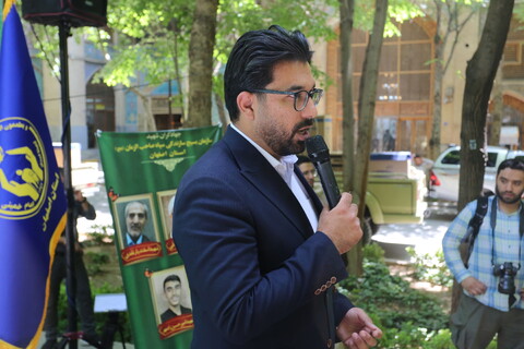 تصاویر / اهدای ۵۸۰ سری جهیزیه در اصفهان همزمان با سالروز  شهادت شهدای خدمت