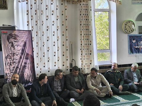 تصاویر/ مراسم گرامیداشت اولین سالگرد شهادت شهدای خدمت در بوکان