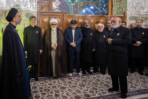 تصاویر/ گرامیداشت اولین سالگرد شهادت آیت الله رئیسی در حرم مطهر رضوی