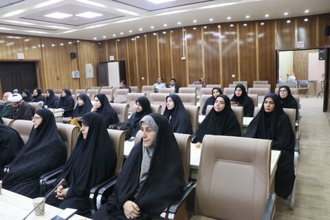 تصاویر/ نشست "نقش روایت در پیشرفت و امید" با حضور فعالان فرهنگی شهر خوی