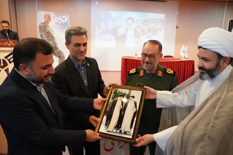 تصاویر/ مراسم اولین سالگرد بزرگداشت یاد و خاطره شهدای خدمت در دانشگاه ارومیه