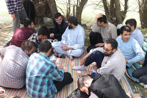 تصاویر/ اردوی یک روزه طلاب مدرسه علمیه امام خامنه ای ارومیه