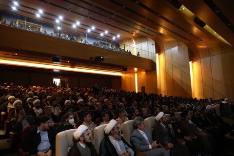 تصاویر/ مراسم گرامیداشت شهدای خدمت با عنوان "الگوی حکمرانی شهید جمهور"  در خوی