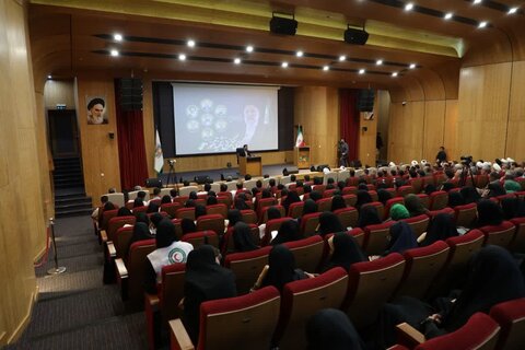 تصاویر/ مراسم گرامیداشت شهدای خدمت با عنوان "الگوی حکمرانی شهید جمهور"  در خوی