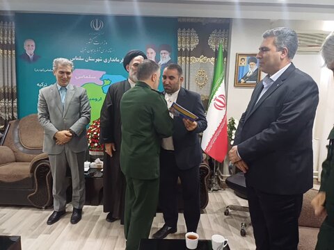 تصاویر/ جلسه هماهنگی  و هم اندیشی هیأت‌ امنای ستاد توسعه و بازسازی عتبات عالیات شهرستان سلماس