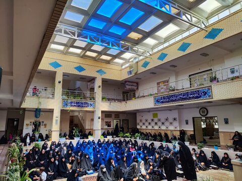تصاویر/ مراسم بزرگداشت شهدای خدمت در مدرسه علمیه ریحانة الرسول ارومیه