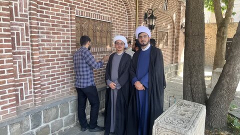 تصاویر/ بازدید طلاب تخصصی سطح سه کلام ارومیه از کلیسای حضرت مریم (س)