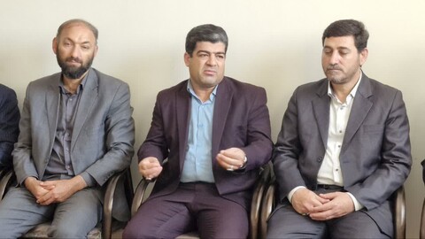 تصاویر/ ديدار اعضای جدید کانون مداحان با امام جمعه شهرستان اهر