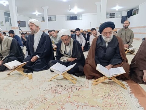 تصاویر/ محفل انس با قرآن کریم ،یادبود شهید آیت الله رئیسی و شهدای راه خدمت در مدرسه علمیه علوی هیدج