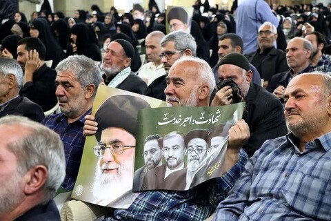 تصاویر/ گرامیداشت شهدای خدمت در زنجان