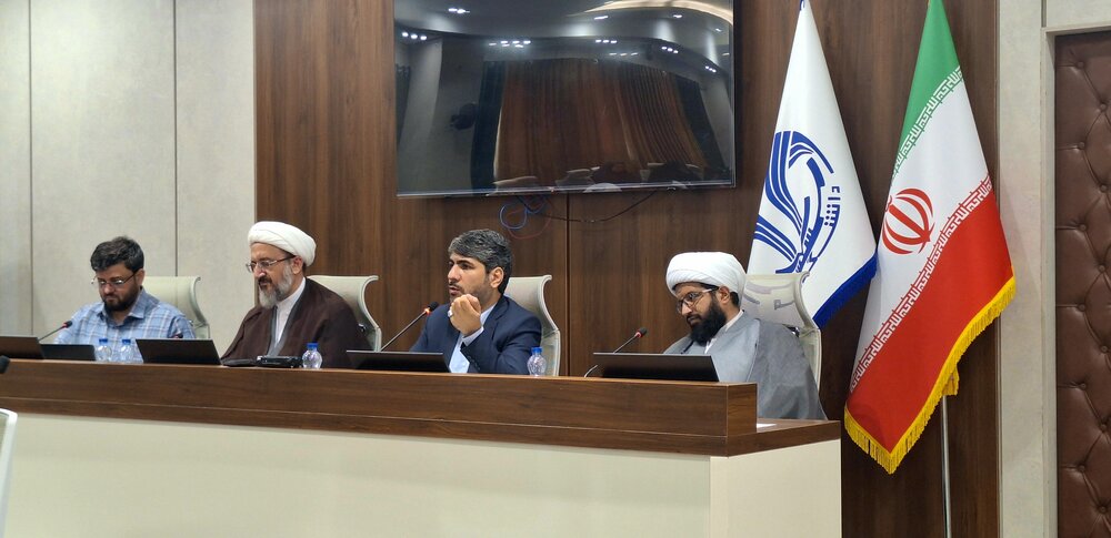 همایش ملی «الگوی حکمرانی شهید آیت‌الله رئیسی» در قم برگزار شد