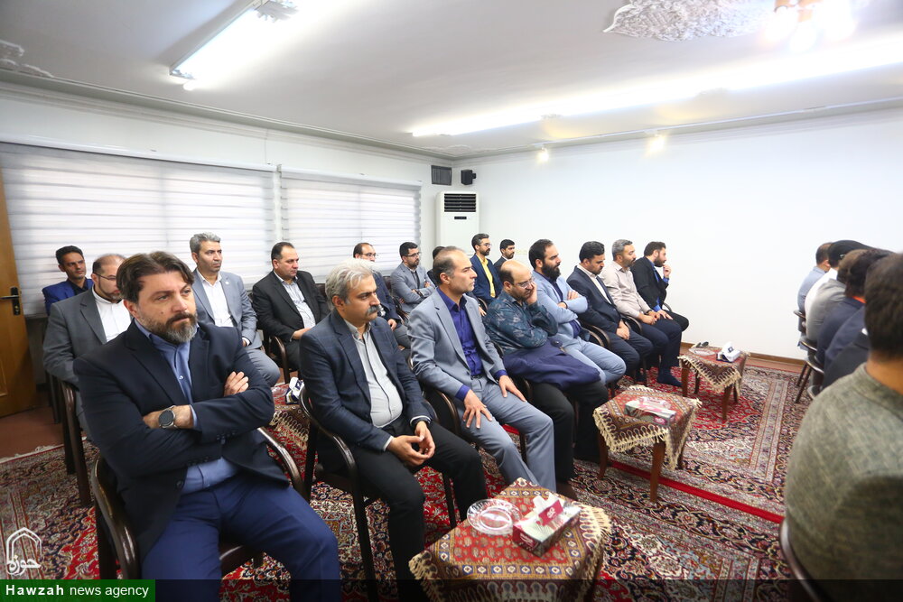 برای پیشرفت دیگران نباید مرتکب دروغ و گناه شویم+ عکس