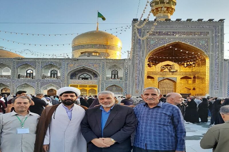 کاروان زیارت ‌اولی‌های کرمانشاه با طرح «مهر رضوی» به مشهد مقدس اعزام شدند+تصاویر