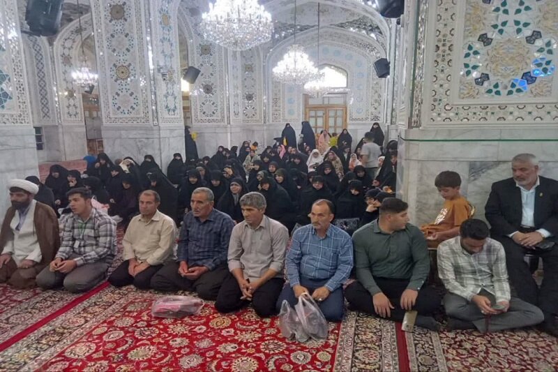 کاروان زیارت ‌اولی‌های کرمانشاه با طرح «مهر رضوی» به مشهد مقدس اعزام شدند+تصاویر