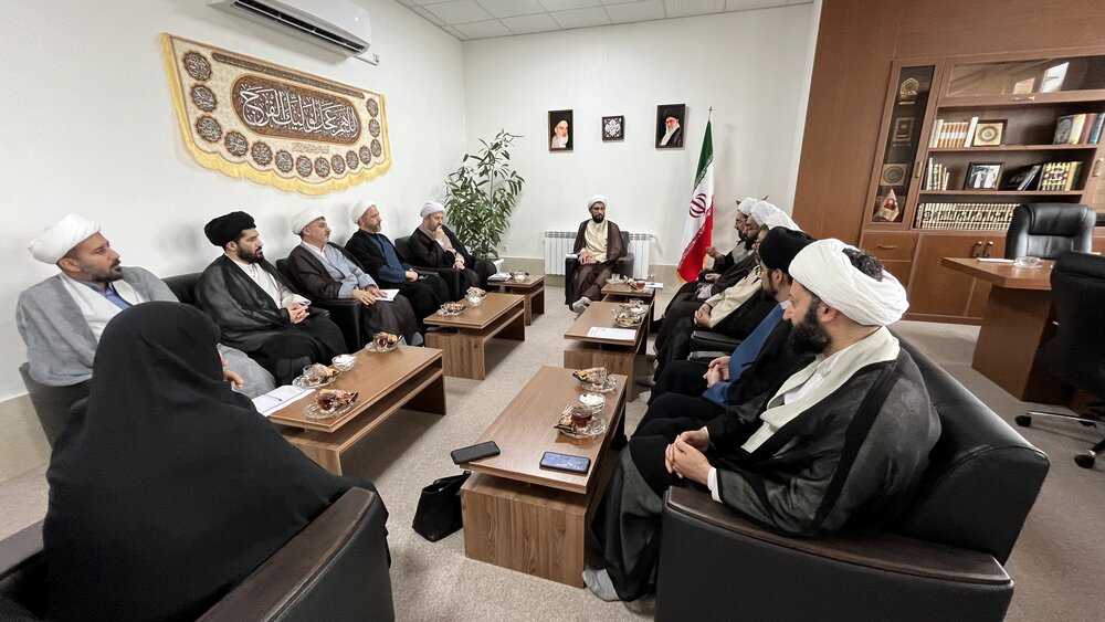 جلسه برنامه ریزی کمیته طلاب و روحانیت کنگره ۴۰۰۰ شهید استان گلستان برگزار شد + تصاویر