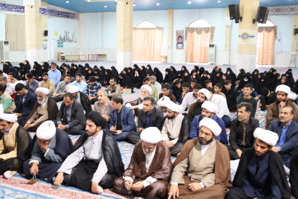 نقش آفرینی طلاب در عرصه مقاومت در قالب‌های هنری تببین شود