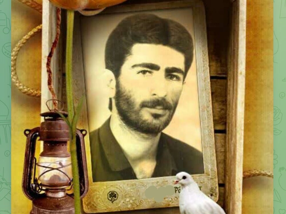 پیراهنی کهنه که برایم به یادگار مانده است | شهید اقیان بسیار با حجب و حیا و با عفت بود