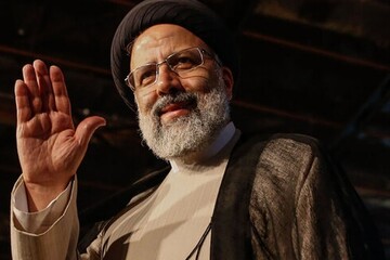 صد ویژگی شهید رئیسی در کلام مقام معظم رهبری/ مقام دنیوی را زمینه ساز خدمت به مردم می دانست